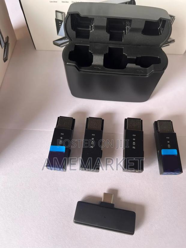 4 In 1 Wireless Lavalier Microphone For Android Type-c · Photo 1