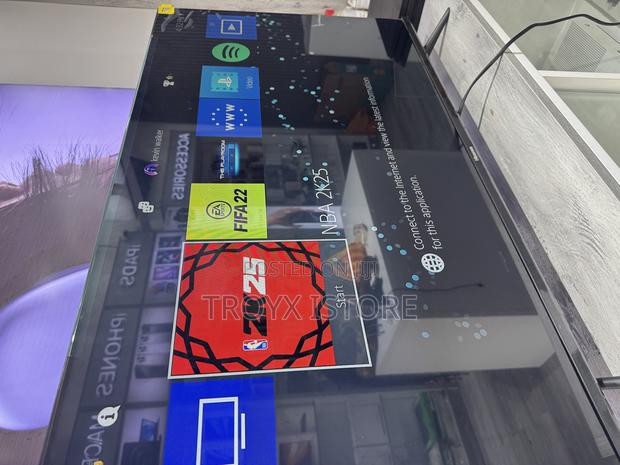 Play Station 4 Pro · Photo 2