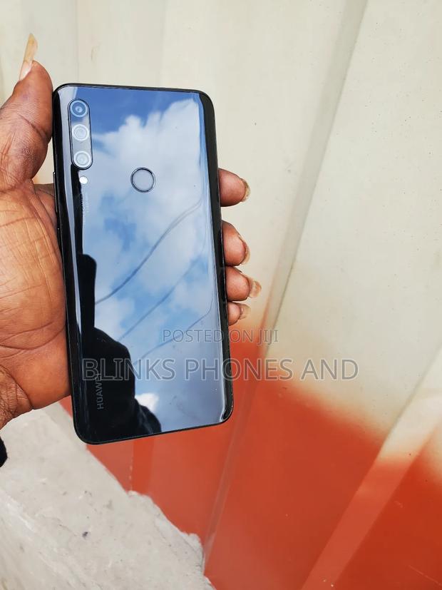 Huawei Y9 Prime 2019 128 GB Black · Photo 3