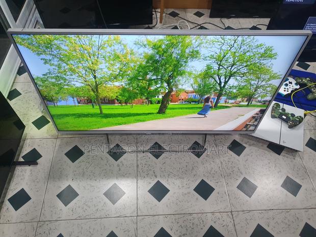 Philips 43 Inches Smart · Photo 2