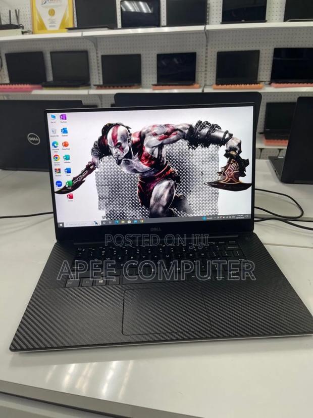 Laptop Dell Precision 5520 16GB Intel Core i7 SSD 512GB · Photo 3