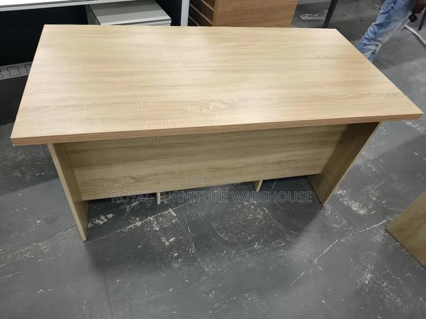 BGZ-1401 Office Desk · Photo 3
