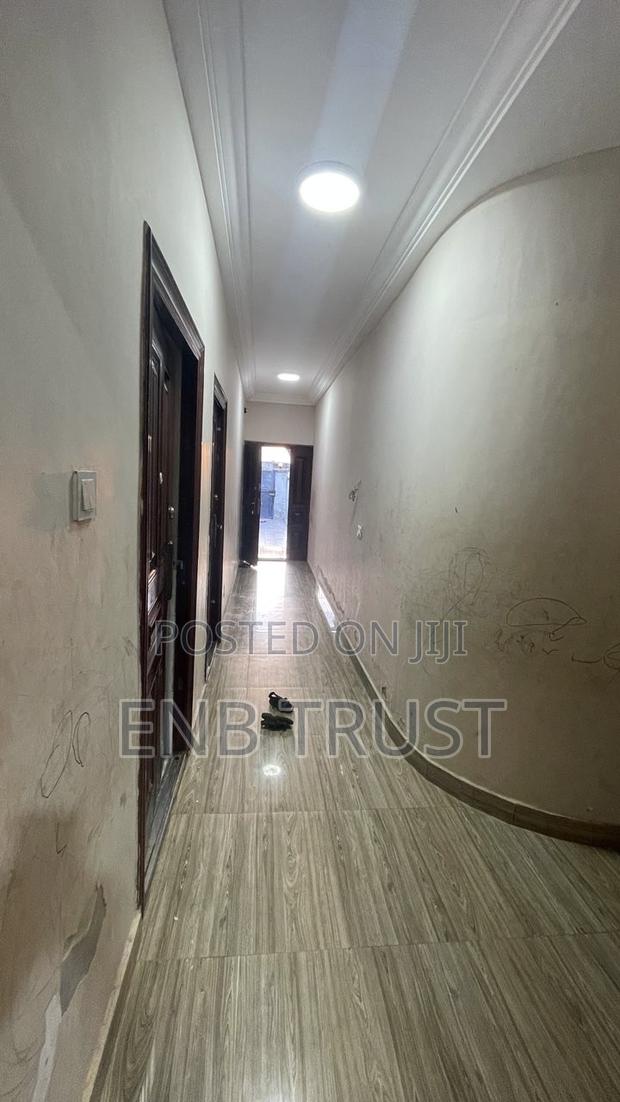 5bdrm House in Ablekuma Nsakina, Manhean for rent · Photo 6