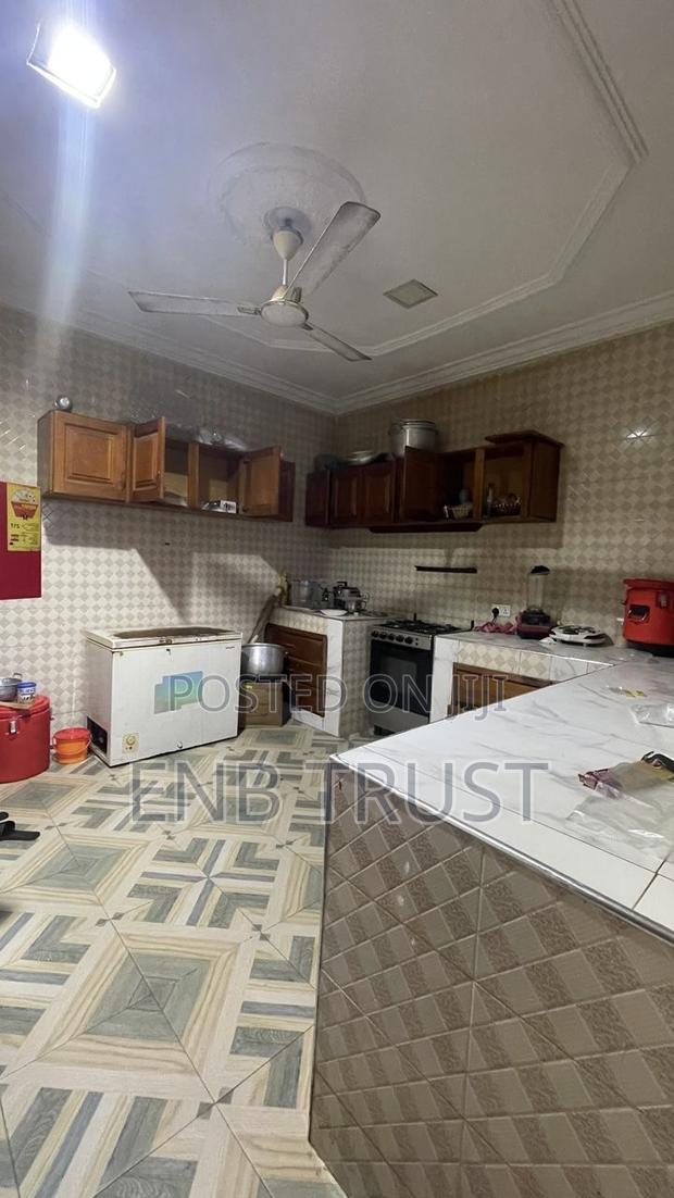 5bdrm House in Ablekuma Nsakina, Manhean for rent · Photo 3