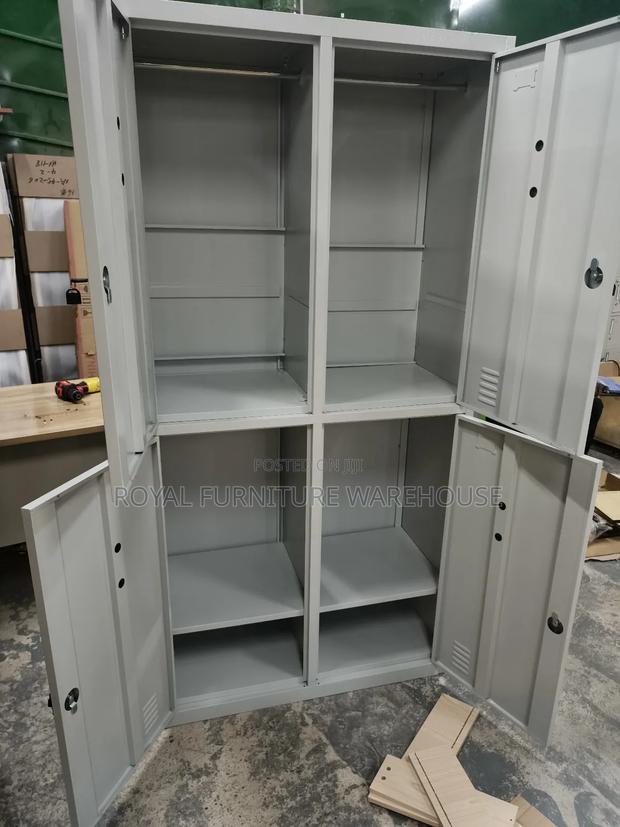 Metallic Four Locked Cabinet · Photo 1
