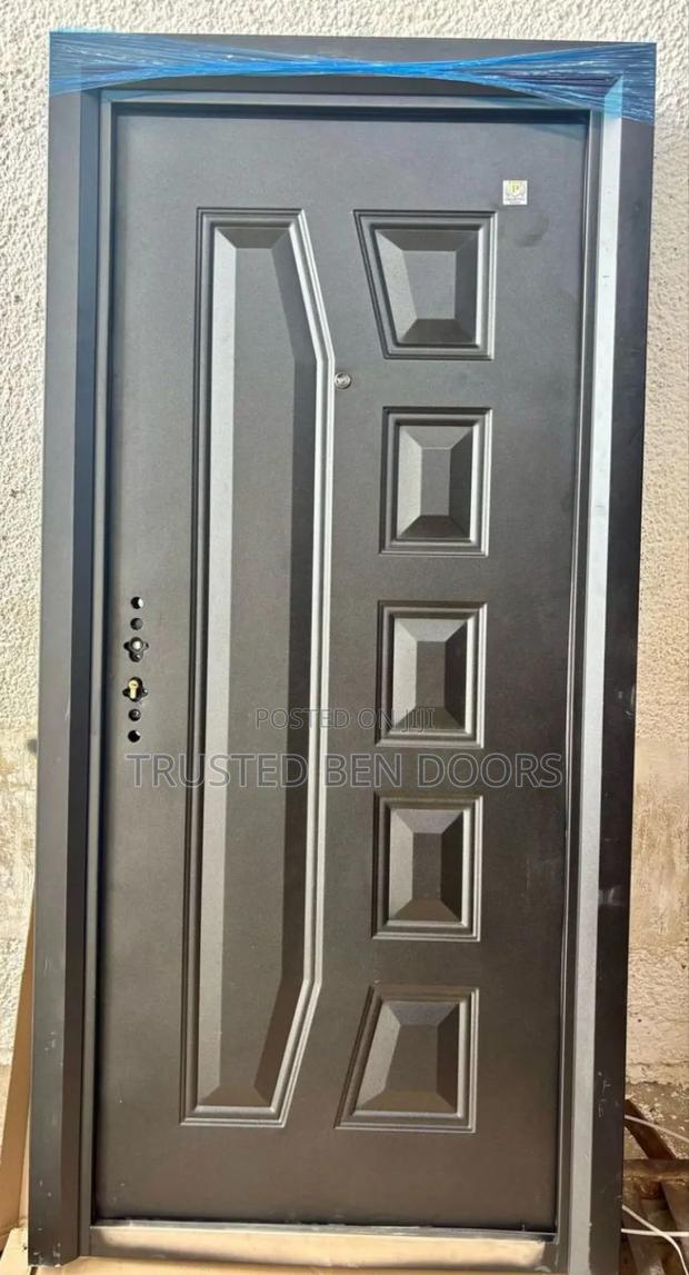 All Black Paladin Turkey Single Security Smooth Door · Photo 1