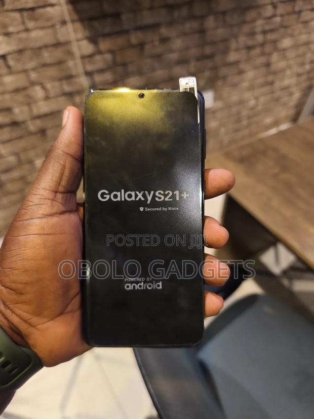 Samsung Galaxy S21+ 5G 128 GB Black · Photo 2