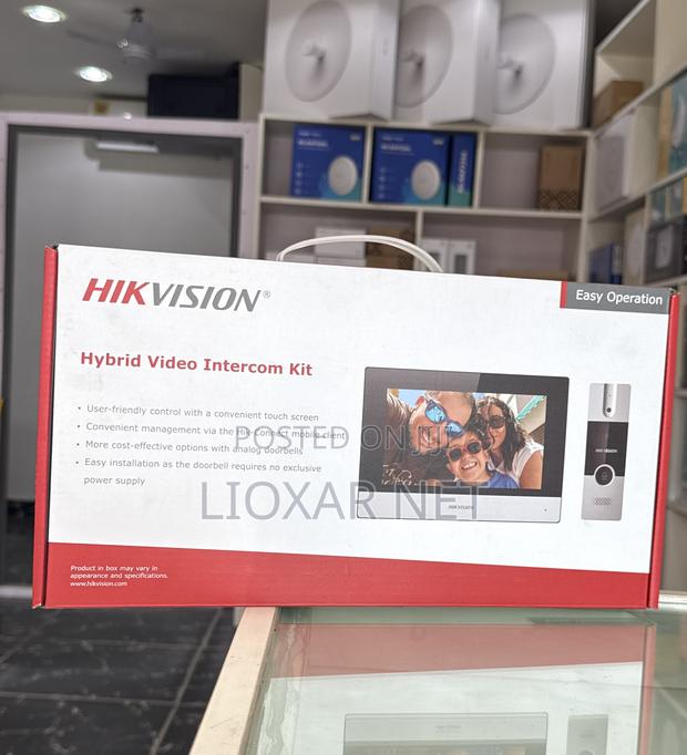 Hybrid Video Intercom Kit · Photo 1