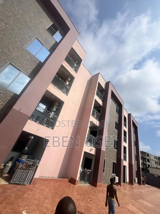 2bdrm Apartment in Dansoman for rent · Photo 3