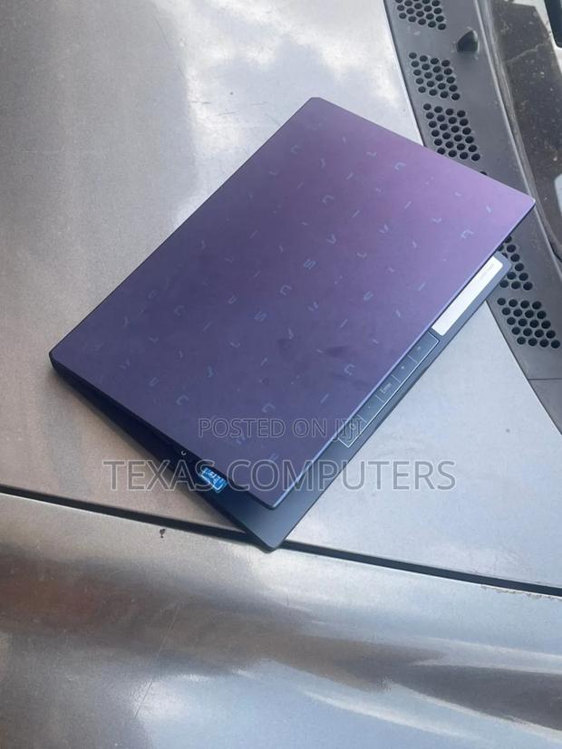 Laptop Asus A42DE 4GB Intel Core I5 SSD 128GB · Photo 3