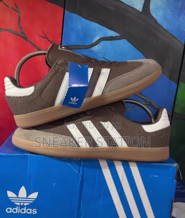Adidas Samba Og Earth Strata Wonder White Sneakers · Photo 1