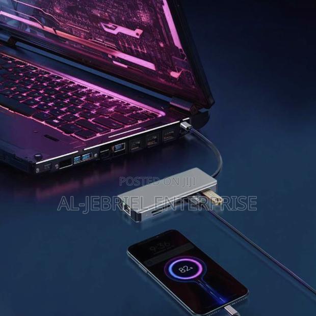 Multi Usb-C Hub · Photo 2