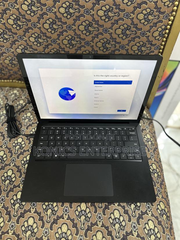 Laptop Microsoft Surface Laptop 3 8GB Intel Core i5 SSD 256GB · Photo 2