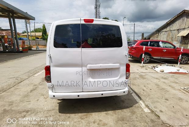 Nissan NV200 2015 White · Photo 6
