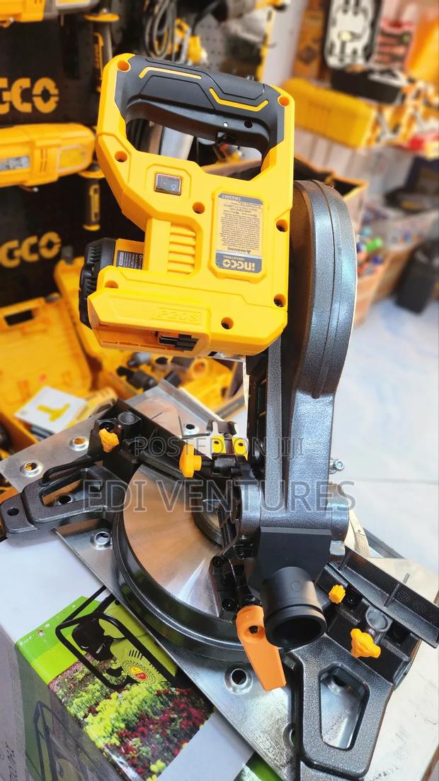 Ingco Cordless Mitre Saw · Photo 3