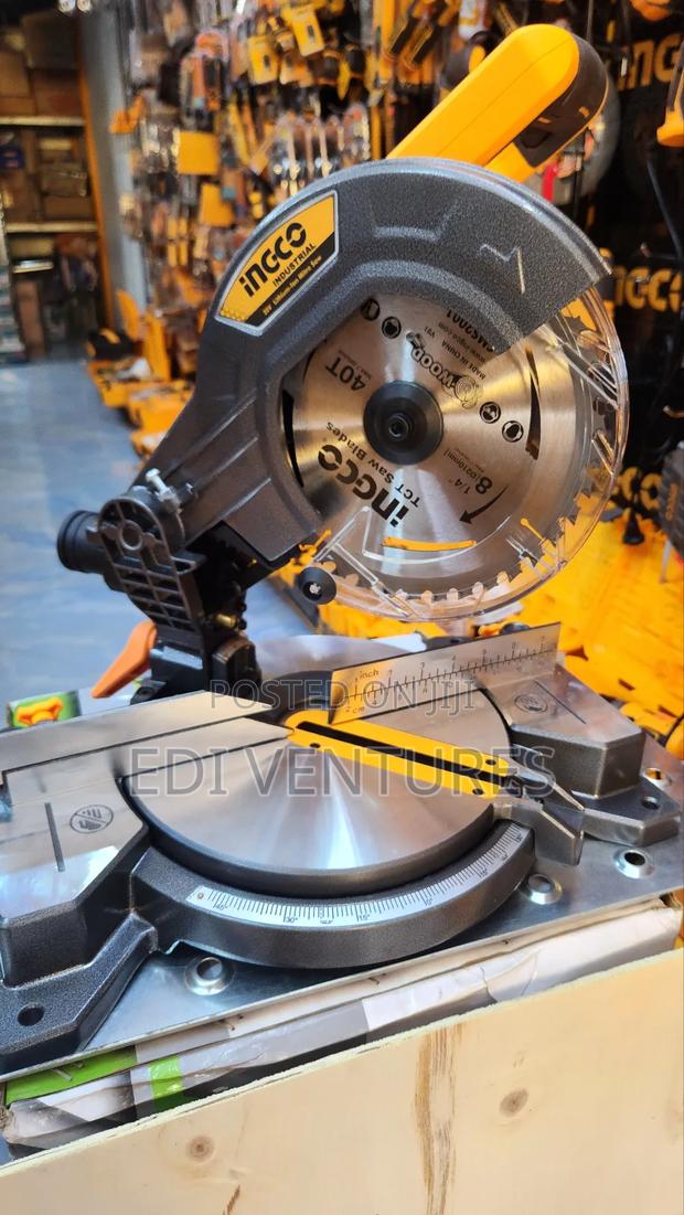 Ingco Cordless Mitre Saw · Photo 6
