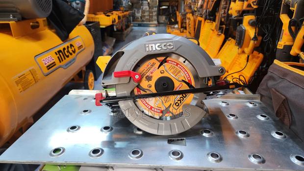 Ingco Cordless Circular Saw 71⁄4 Inch · Photo 1