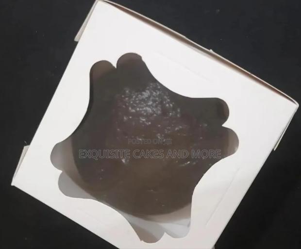6 Inch Strawberry Raw Cake · Photo 2