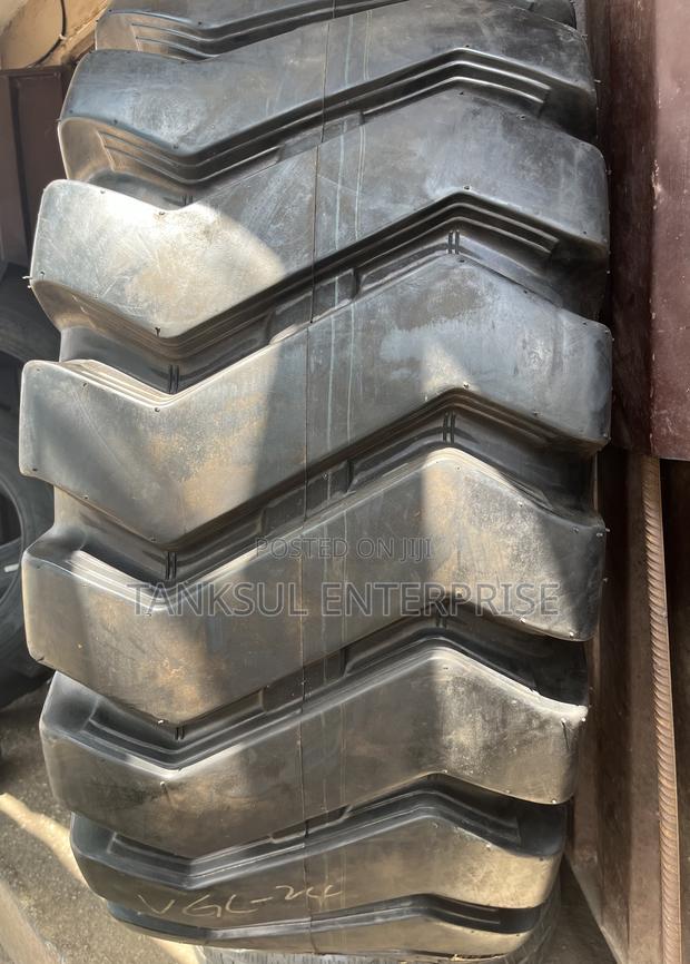 E-3/L-3 Otr Tyre 23.5-25 Wheel Loader Tyre · Photo 3