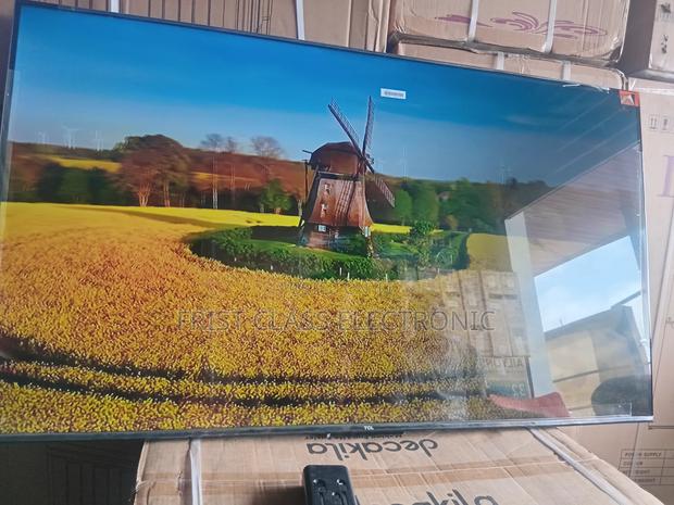 Feel Every Moment in Ultra Uhd With TCL 55” Smart Tv. · Photo 1