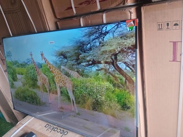Watch, Stream, and Play on the Big TCL 55” Screen. · Photo 2