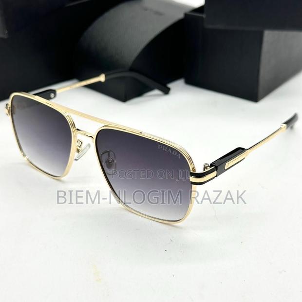 Topmost Quality Sunglasses Available in Stock · Photo 1