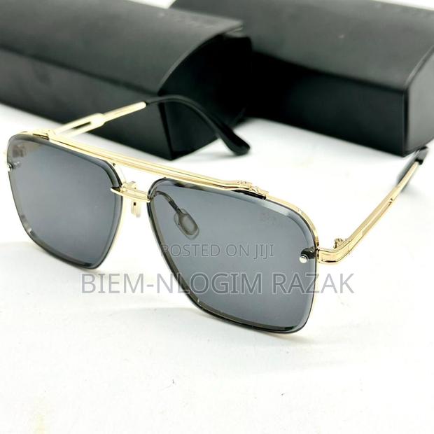 Topmost Quality Sunglasses Available in Stock · Photo 3