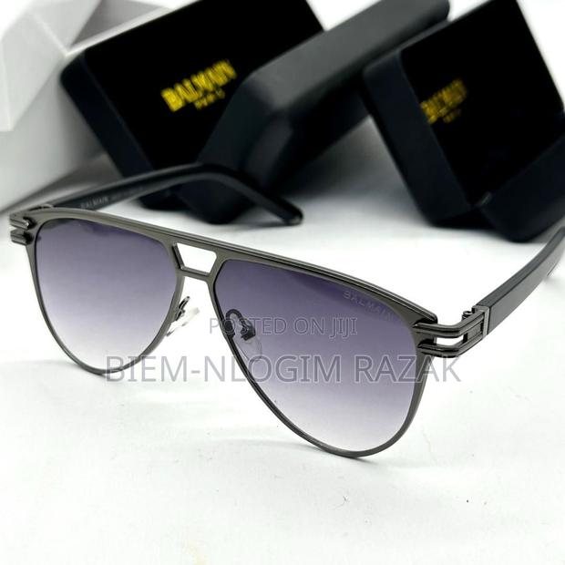 Topmost Quality Sunglasses Available in Stock · Photo 8