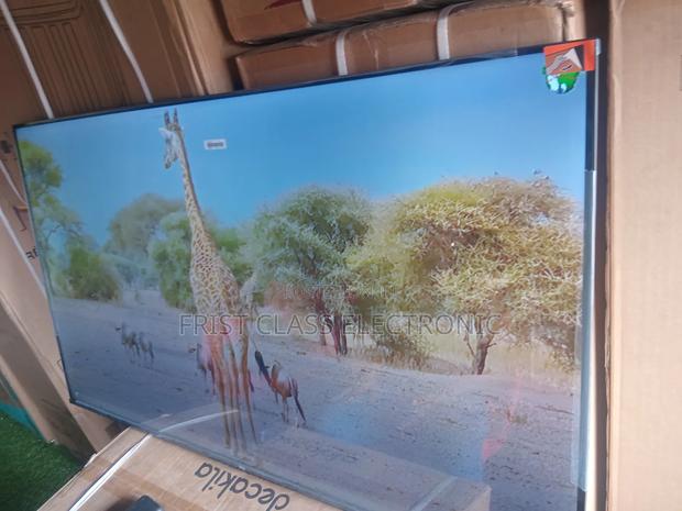 Stunning Clarity and Smooth Performance — TCL 55” Smart Tv. · Photo 1