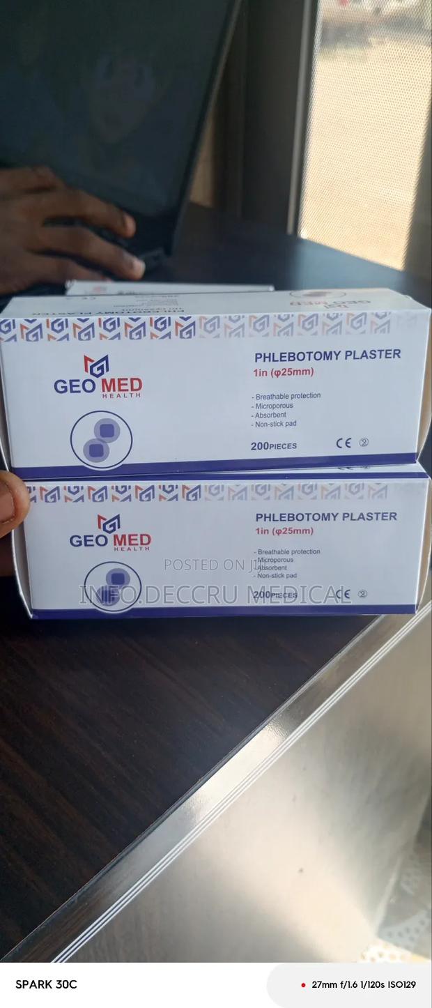 Phlebotomy Wound Plaster · Photo 1