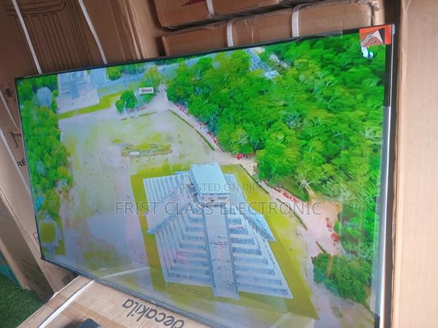 Crystal-Clear Picture and Smart Connectivity — TCL 55” Tv. · Photo 1