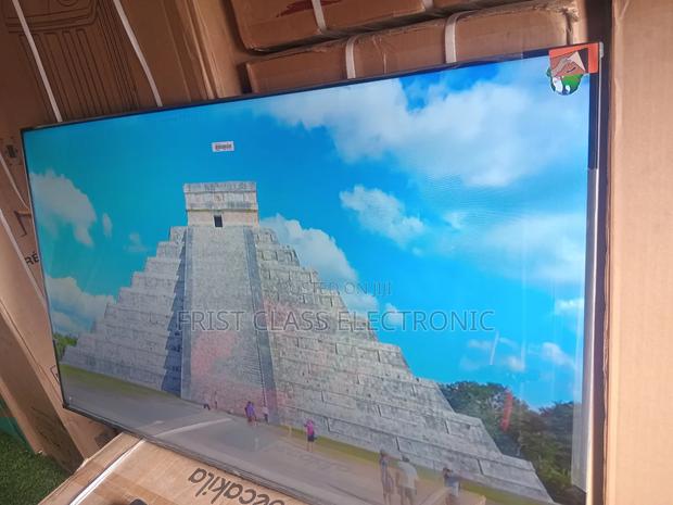 Crystal-Clear Picture and Smart Connectivity — TCL 55” Tv. · Photo 2