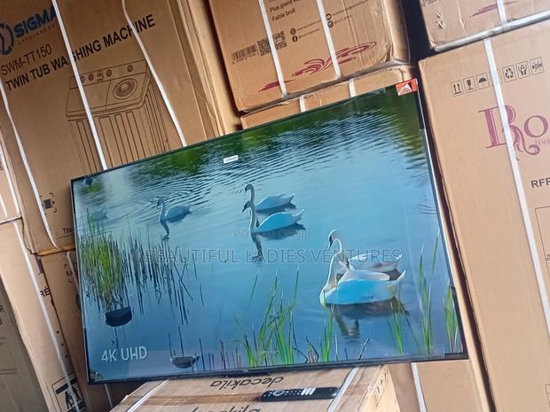 Redefine Entertainment With Tcl’S Brilliant 55-Inch Smart Display · Photo 2