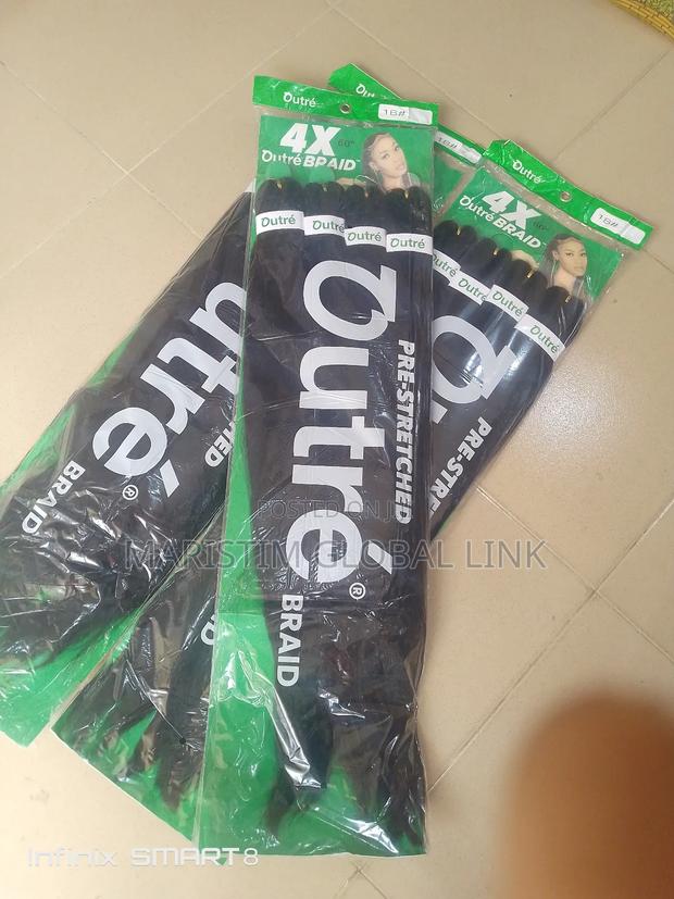 4x Outre Braid Pre- Stretched Hair Extension 60" · Photo 4