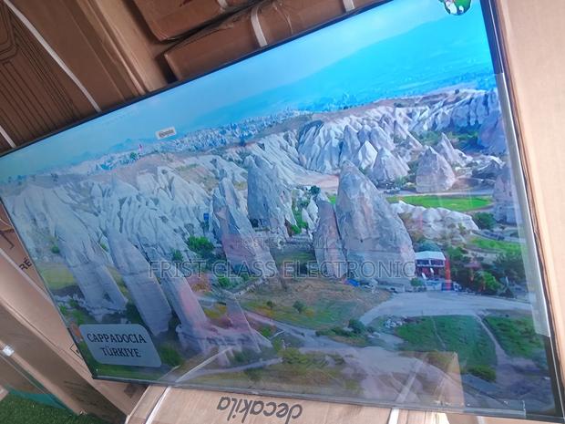 The Perfect Mix of Style and Performance, TCL 55" Smart · Photo 1