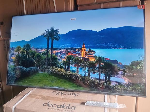 Designed for Immersive Viewing — TCL 55 Inches Smart TV. · Photo 2