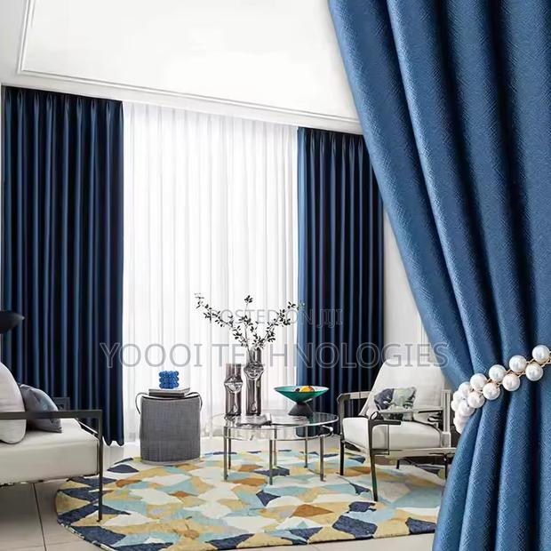 2pcs Luxurious Total Blackout Curtains ( 140x274cm) · Photo 1