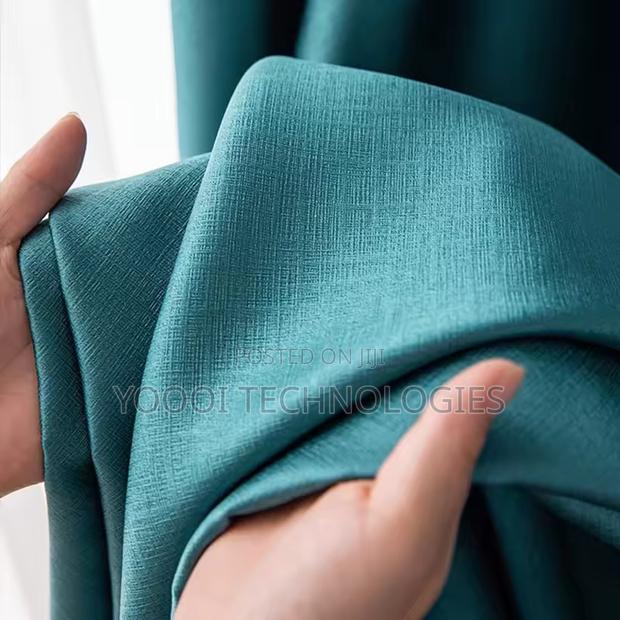 140x274cm Luxurious Blackout Curtains (2pcs) · Photo 3