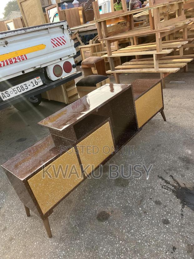 Golden Tv Stand · Photo 2