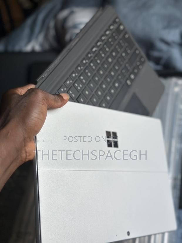 Laptop Microsoft Surface Pro 7+ 8GB Intel Core I5 SSD 256GB · Photo 4