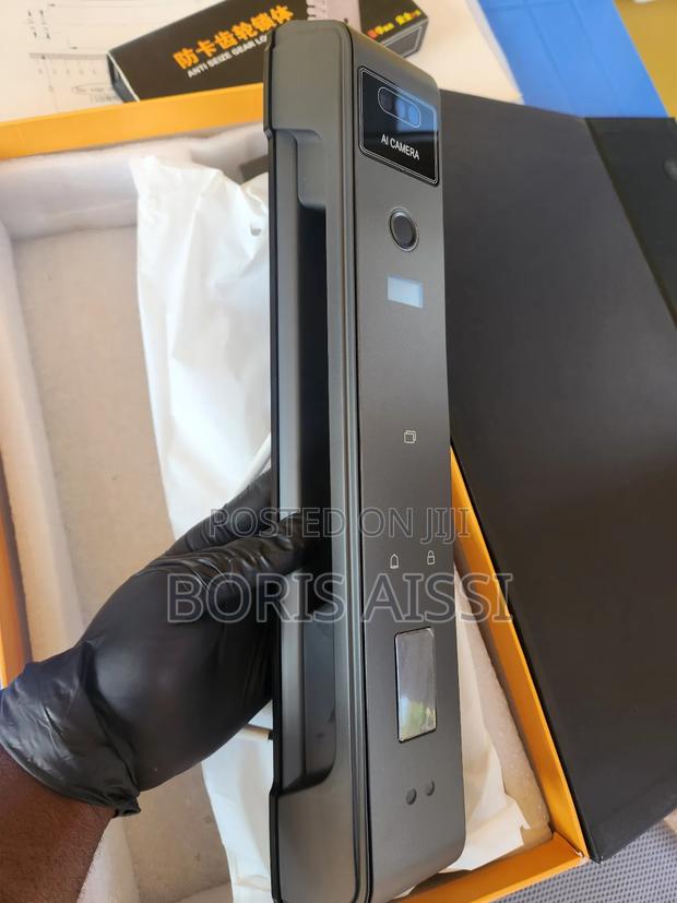 High Quality Security Face Id Smartlock · Photo 4