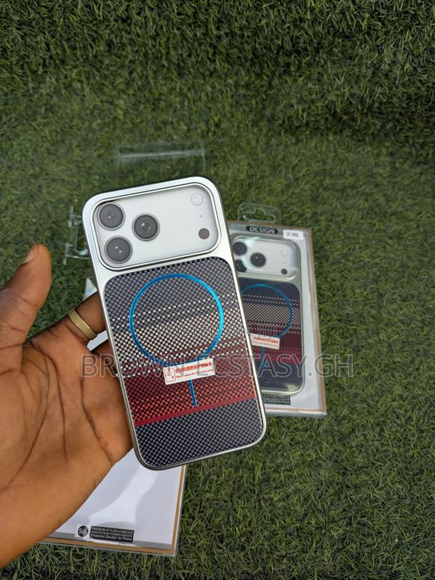 iPhone 17 Pro Metal Like Case · Photo 2