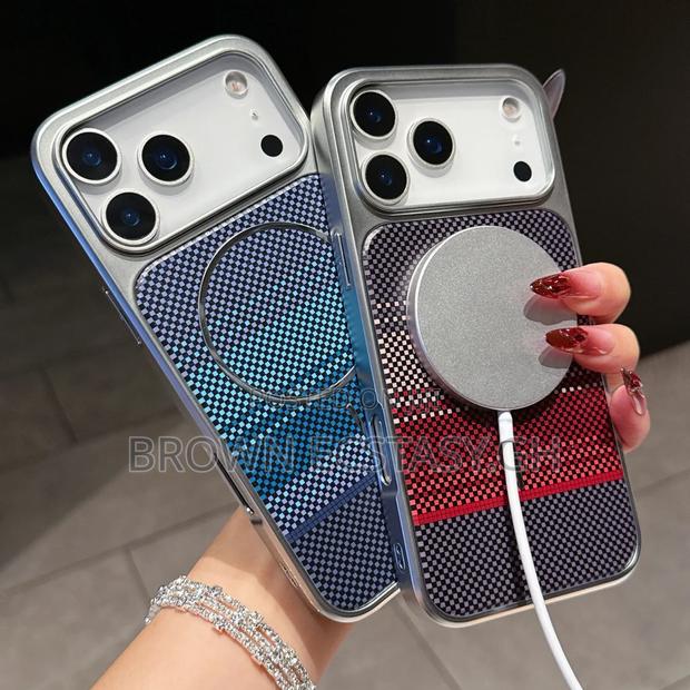 iPhone 17 Pro Metal Like Case · Photo 1