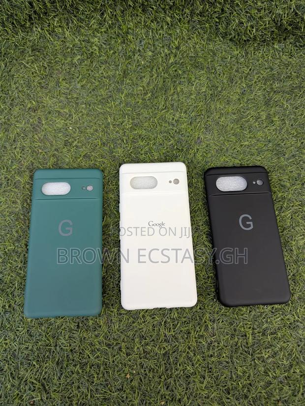 Google Pixel 7/8/9pro Xl/ 10 Pro Silicone Case · Photo 7