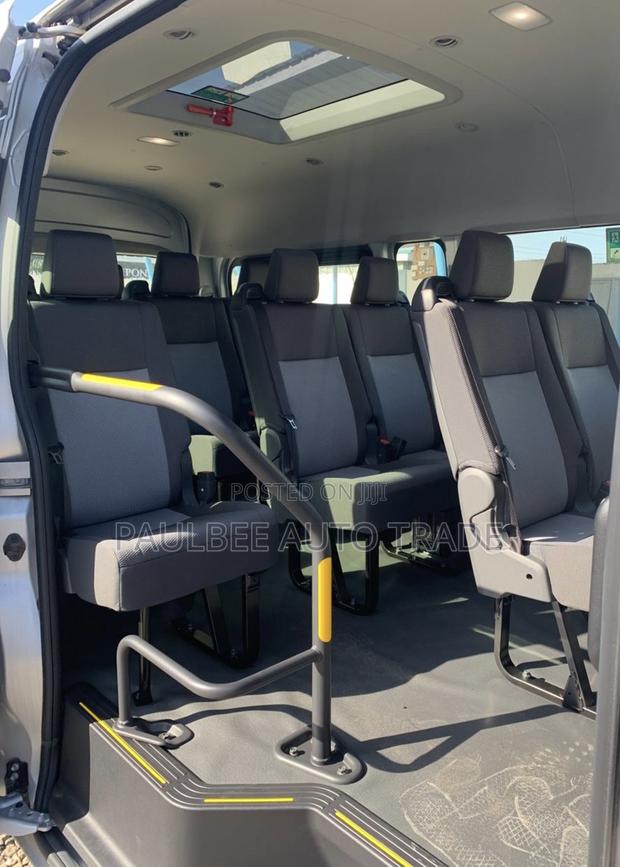 New Toyota HiAce 2025 Silver · Photo 4