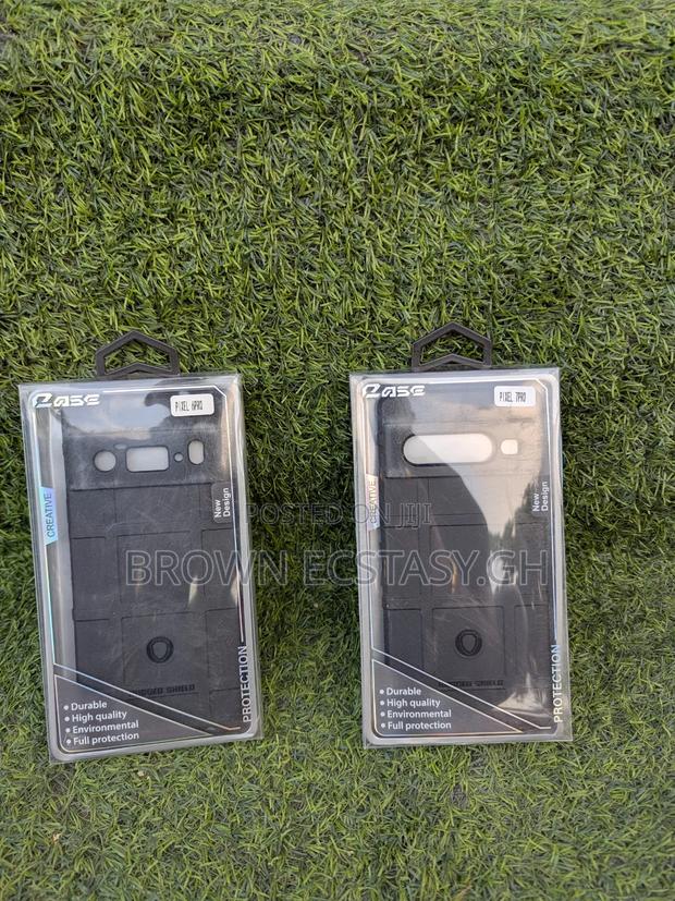 Google Pixel 8 and 7 Pro Rugged Shield Case · Photo 3