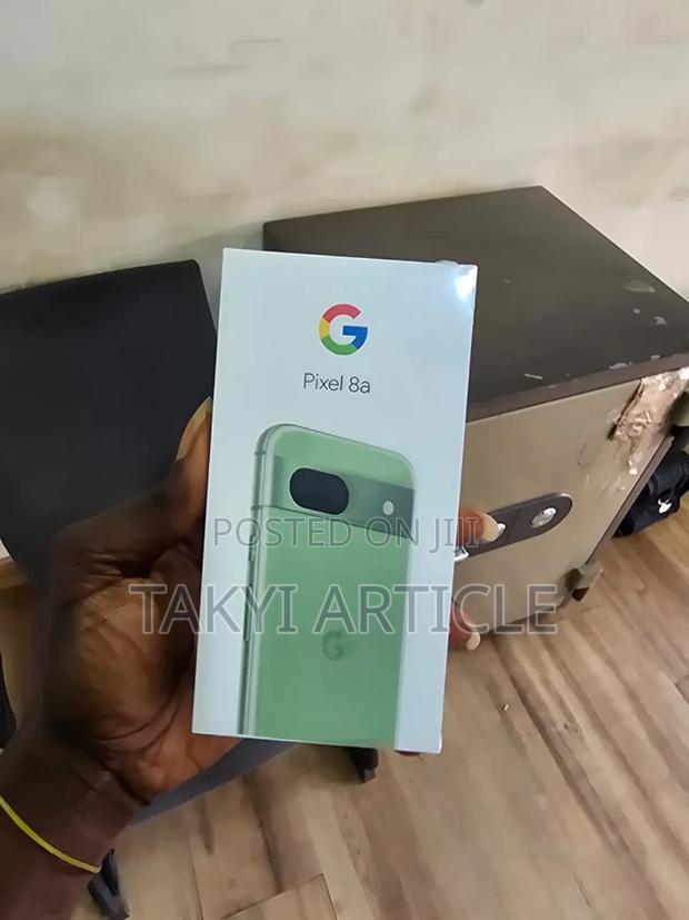 New Google Pixel 8a 128 GB Green · Photo 1