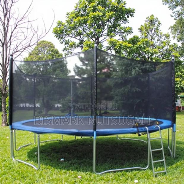 Trampoline · Photo 3