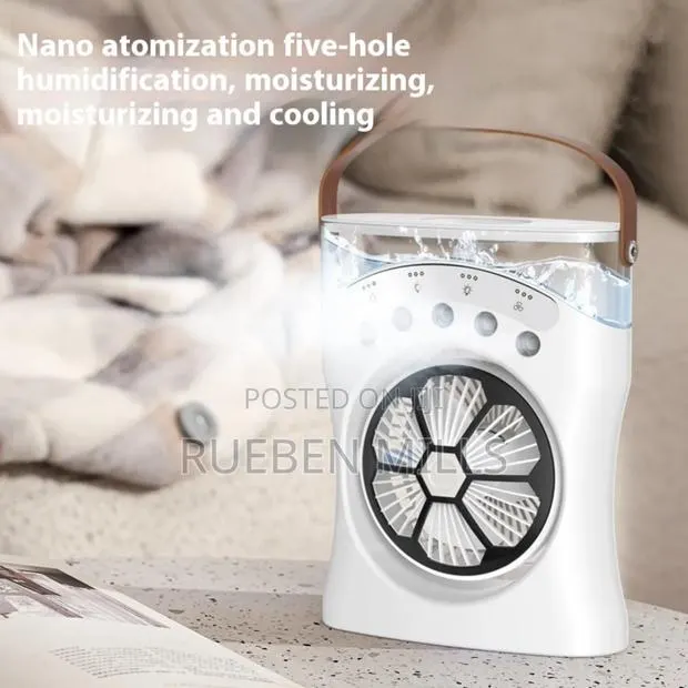 Yt-M2053 Five-Hole Rechargeable Electric Cooling Fan · Photo 1
