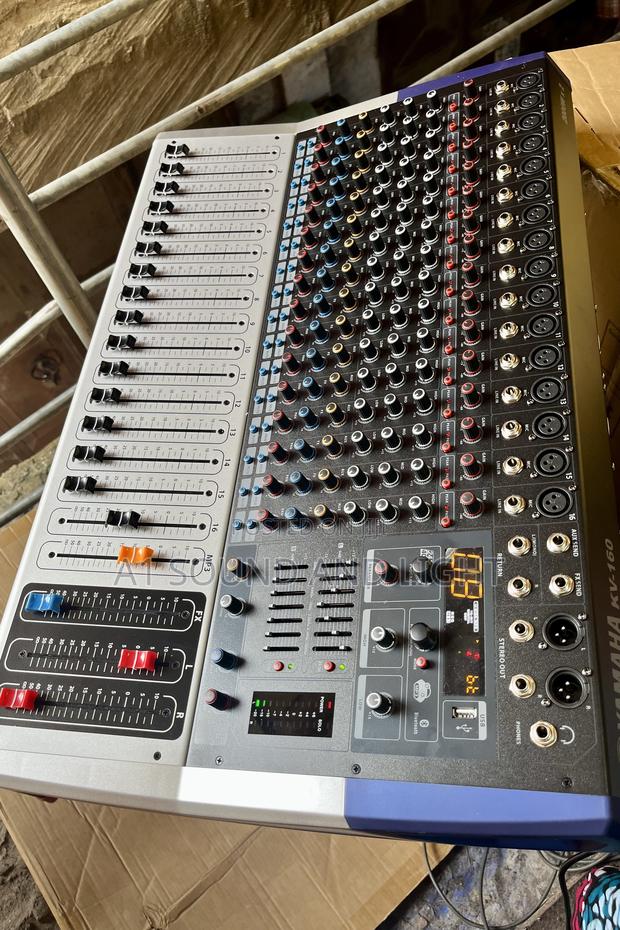 Yamaha 16 Channels Mixer With Amplifier [Kv-160] · Photo 4